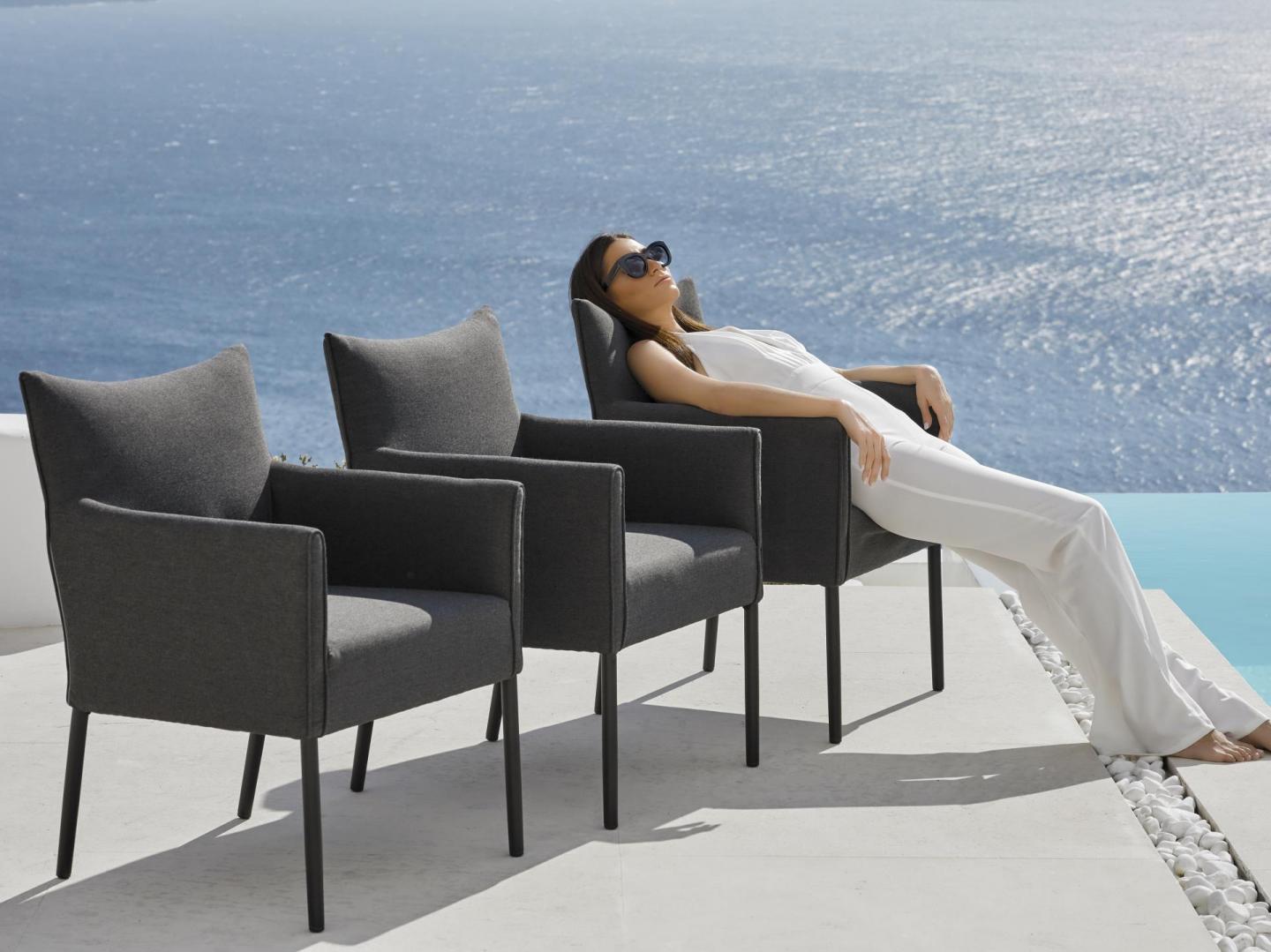 Pier Black Outdoor Dining Chair Twin Set 4