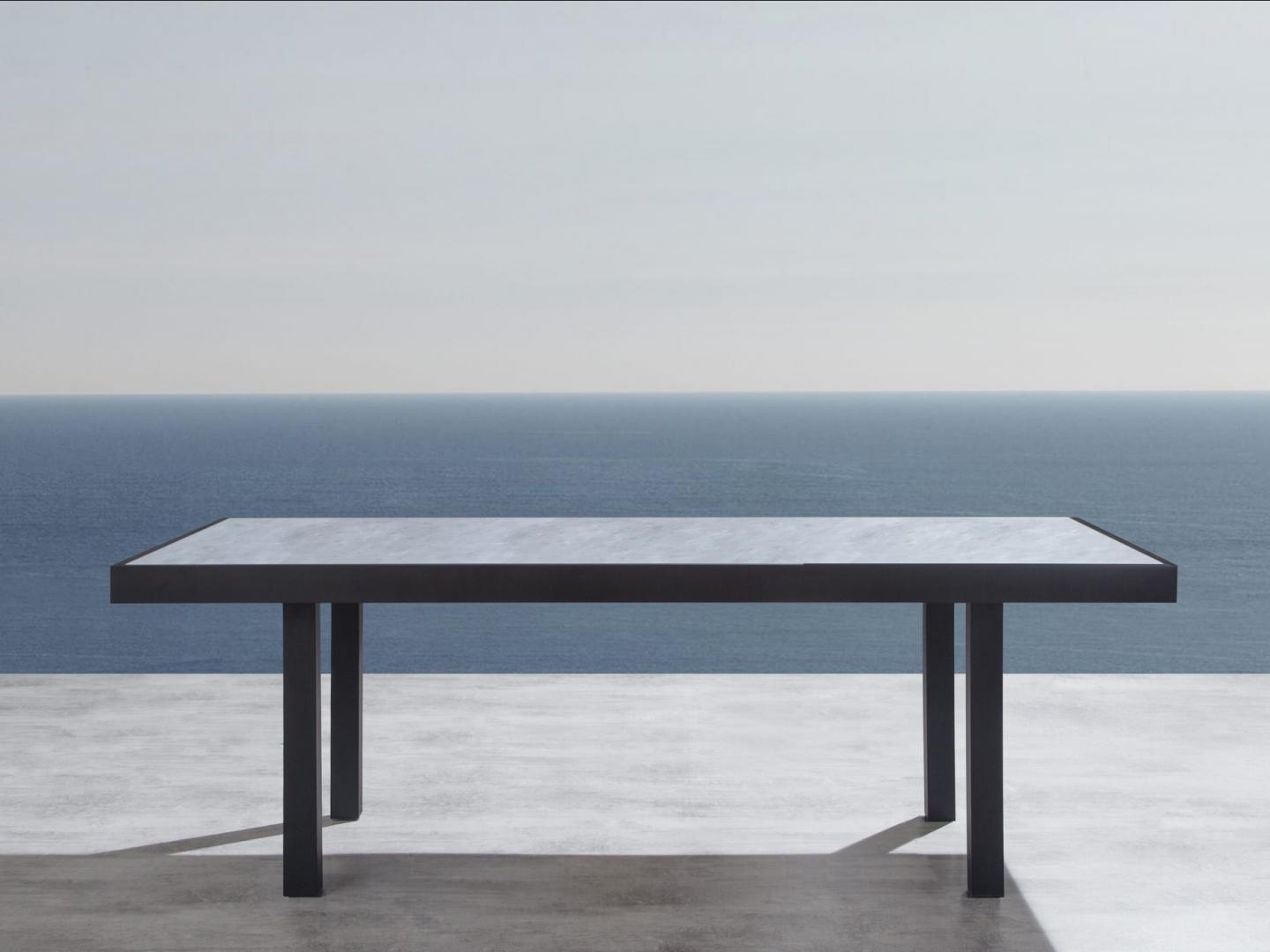Invini Black 220x100 Outdoor Dining Table 2