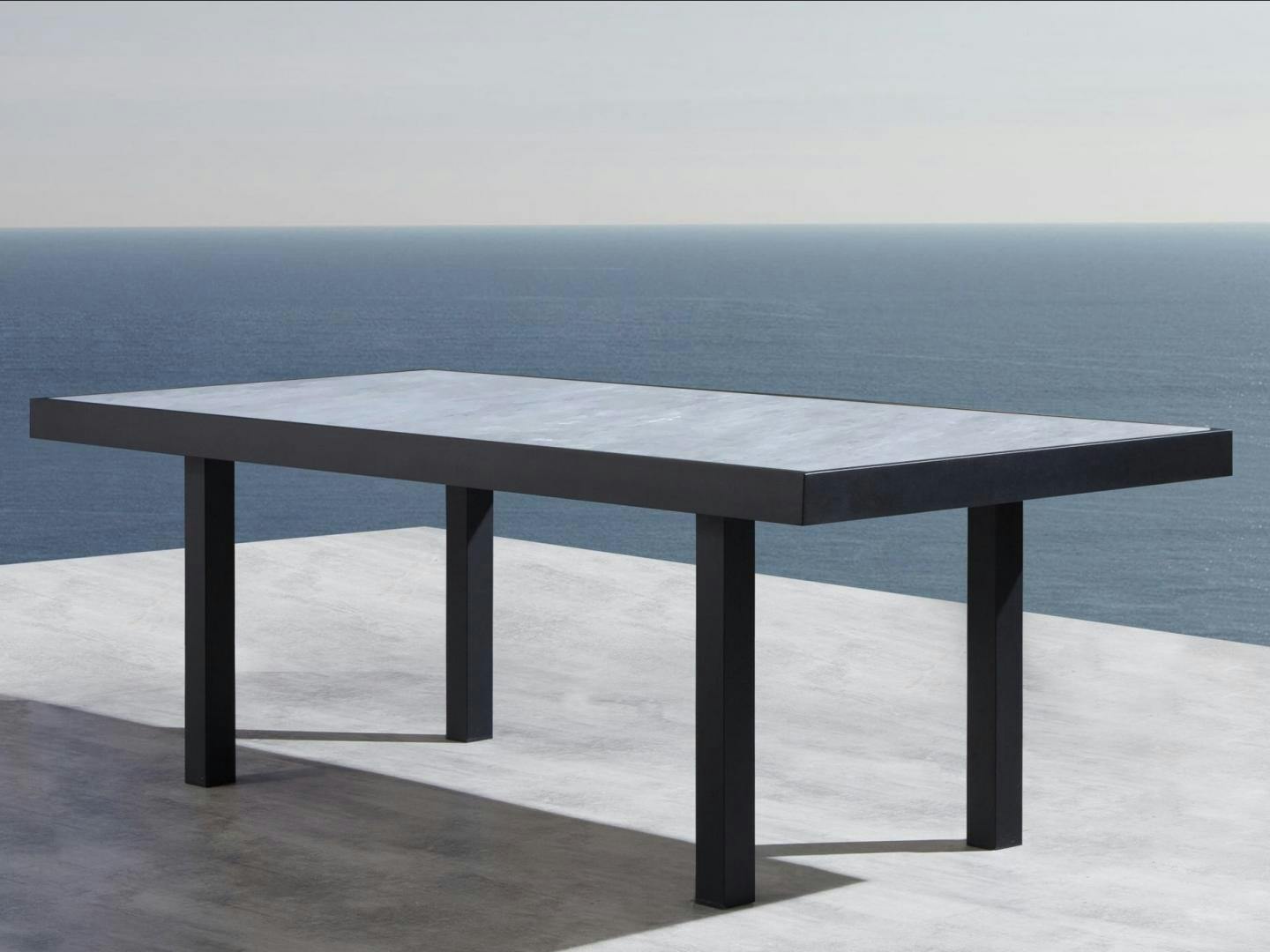 Invini Black 220x100 Outdoor Dining Table