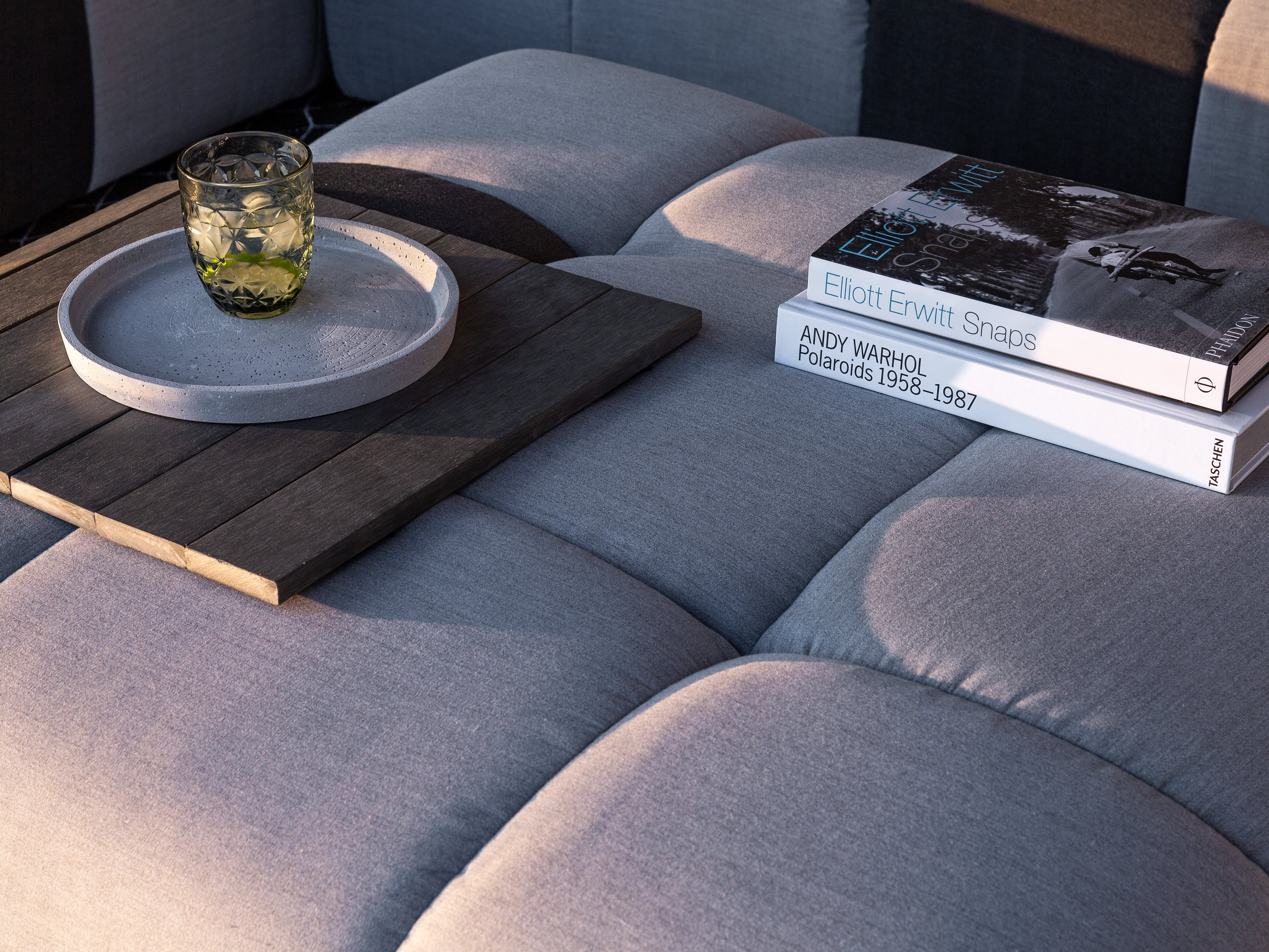 Bale Outdoor Chaise Lounge With Ottoman And Nested Coffee Tables 5