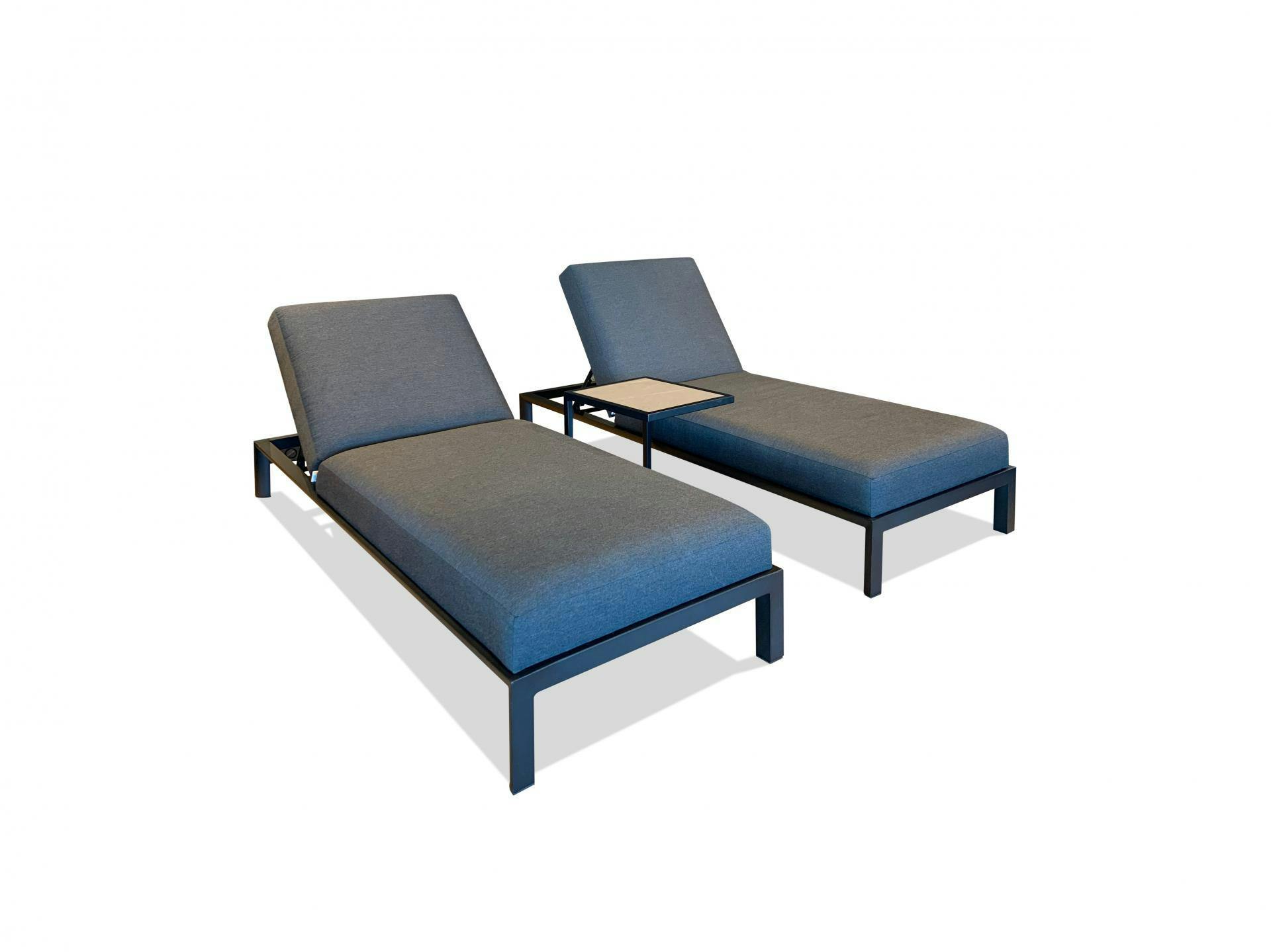 Manly Black Sunlounge Set With Side Table