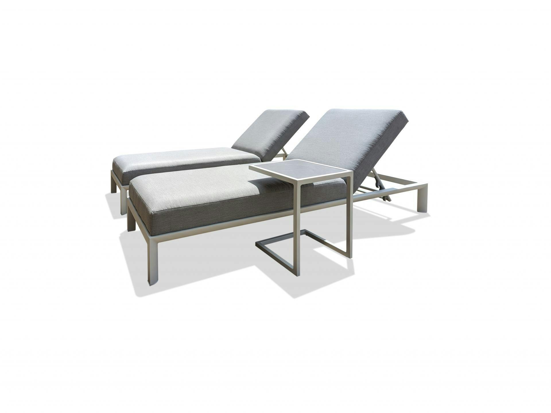 Manly White Outdoor Sunlounge Set With Side Table