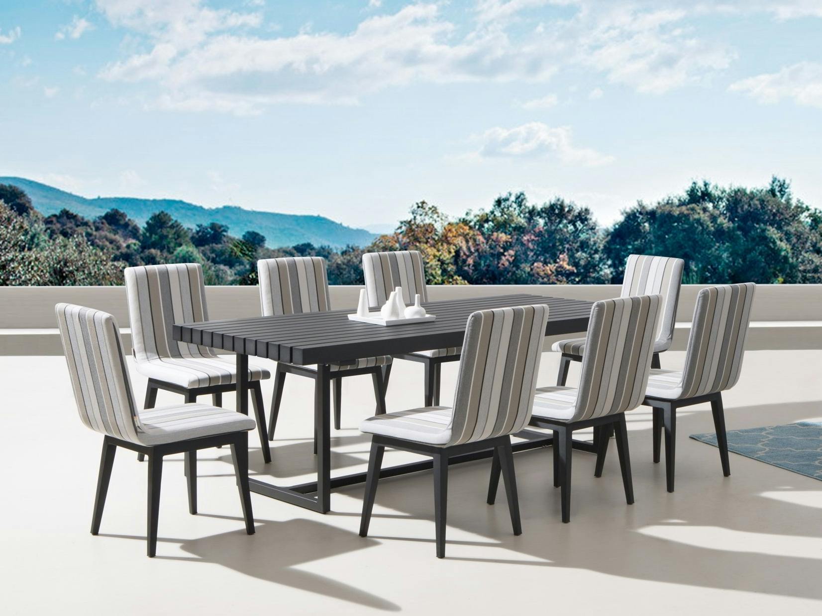 Elite 9-piece Outdoor Aluminium Dining Set With Kroes Chairs