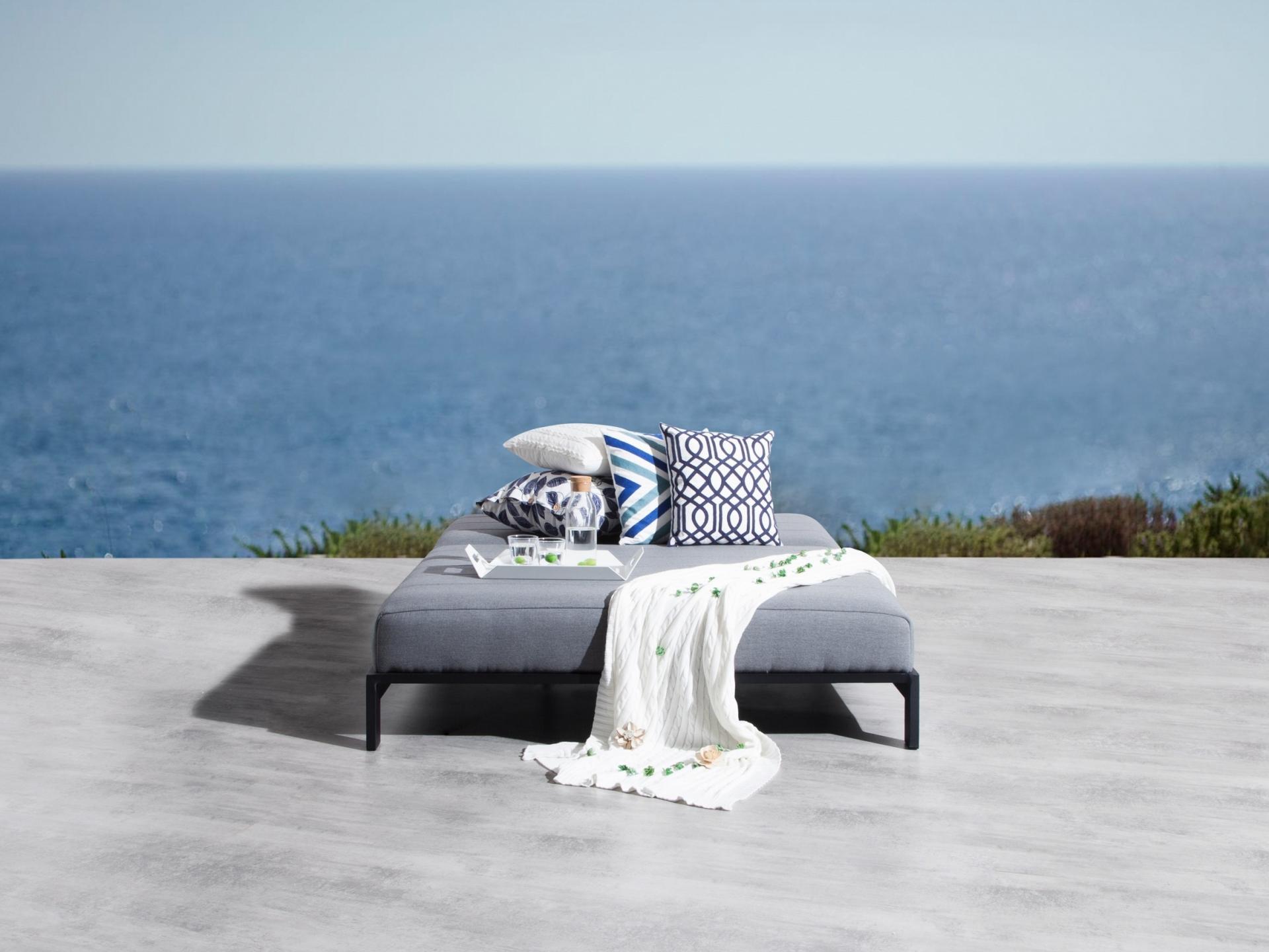 New Noosa Black Outdoor Fabric Double Sun Lounge 18