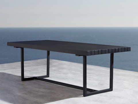 Elite Outdoor Dining Table 2