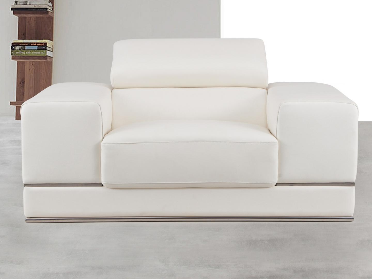 Napoleon Leather Armchair 3