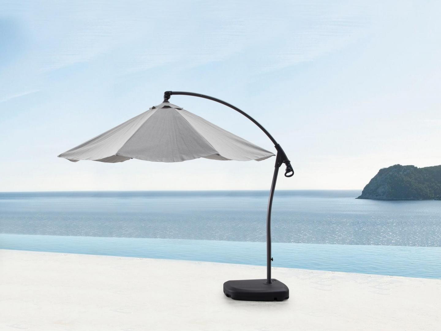 Oasis Outdoor Cantilever Umbrella 5