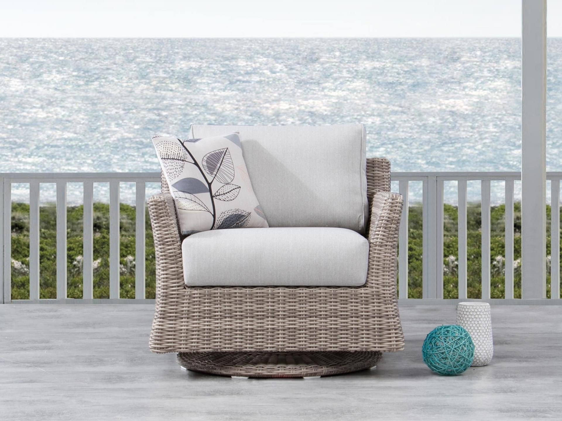 Savannah Outdoor Wicker Rocker Chair 2