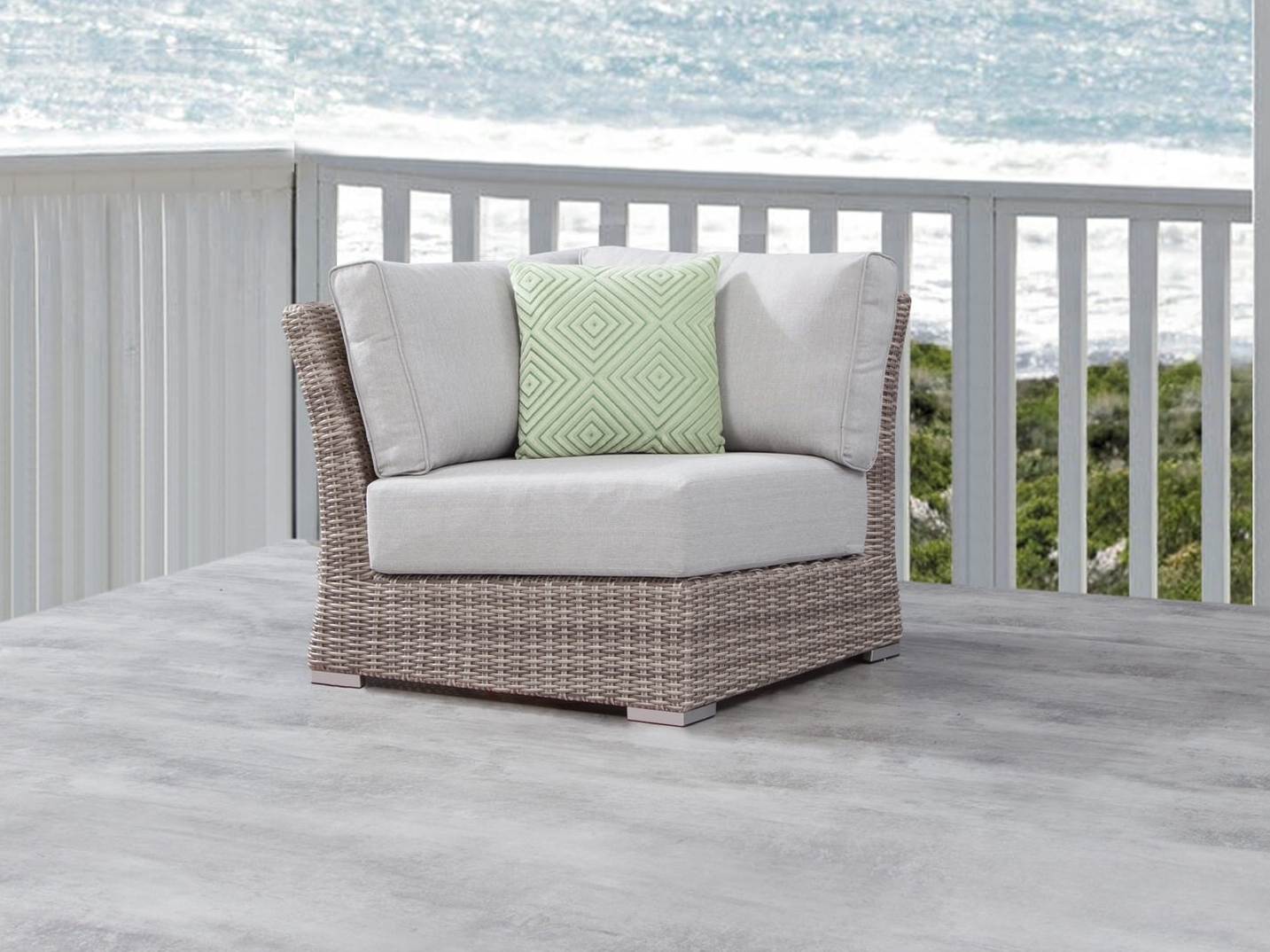 Savannah Outdoor Wicker Corner Module