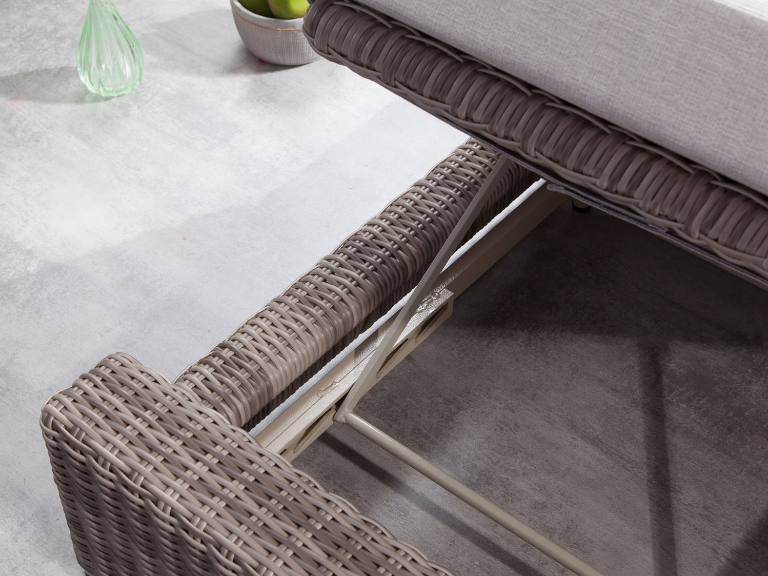 Savannah Outdoor Wicker Sun Lounge - Set Of Two 6