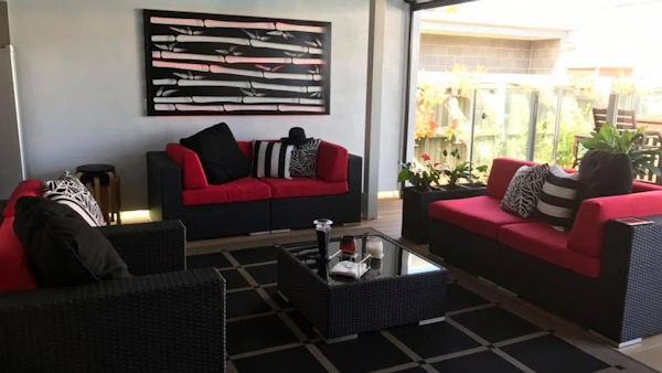 Tips For Creating An Outdoor Living Room