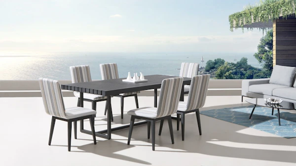 Outdoor Furniture for Summer Entertaining
