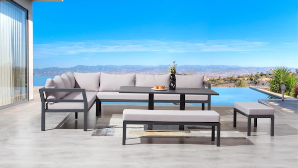 How to Keep Your Outdoor Furniture Clean