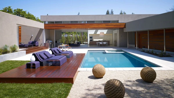 Outdoor Designs for Comfort and Fun