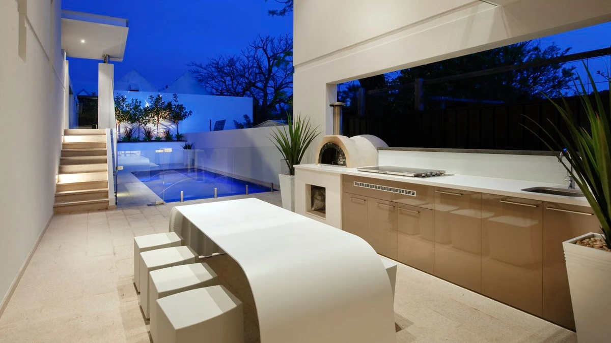 Making Better use of an Outdoor Kitchen