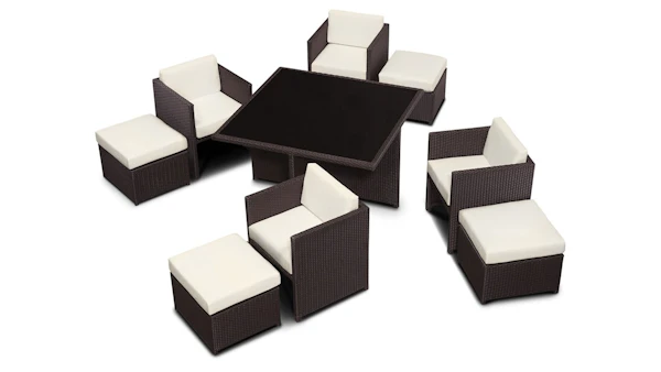 Outdoor Dining Furniture Options