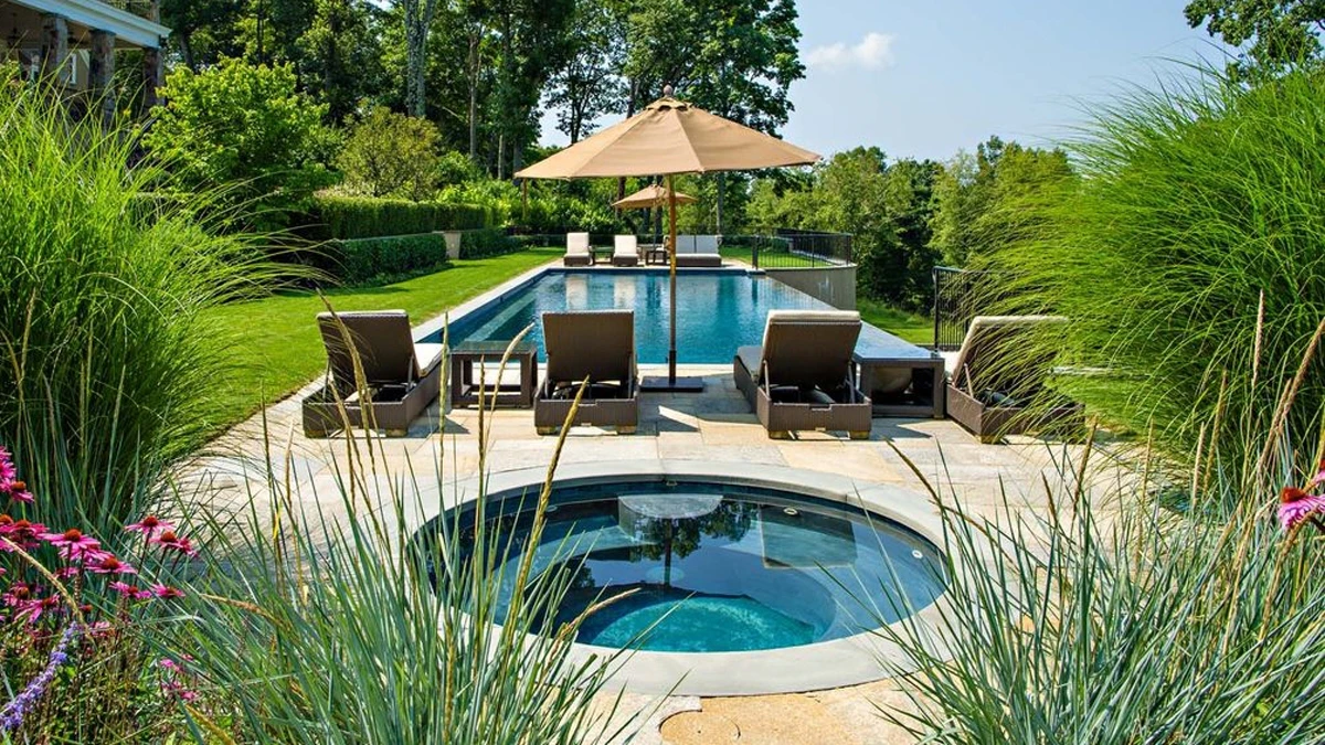 How to Transform Your Backyard in Time for Summer